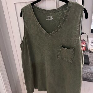 Time and Tru Women's V-Neck Tank Top with Pocket